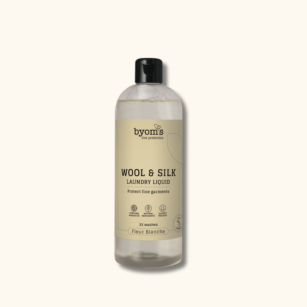 WOOL & SILK - PROBIOTIC LAUNDRY LIQUID - Fleur Blanche - Silk extract - 33 vaske